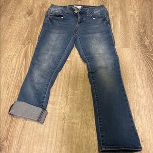 Capri Jeans, light weight-stretch. Size 3